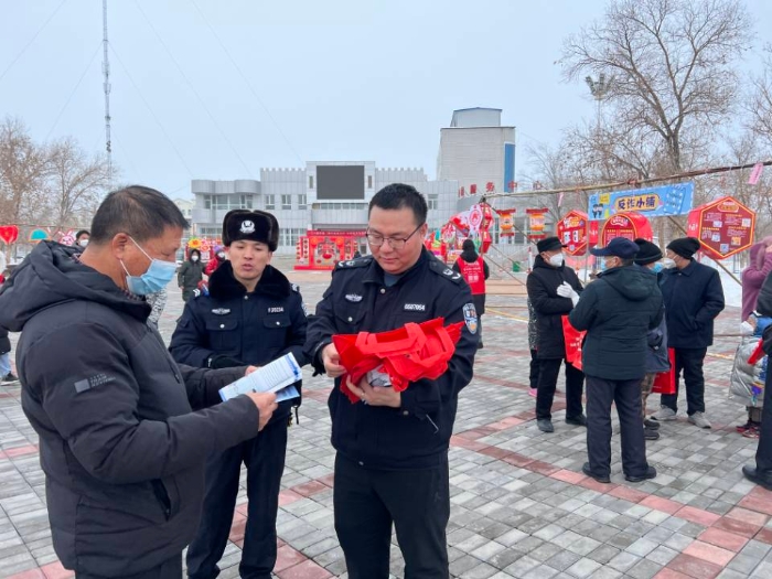 图八